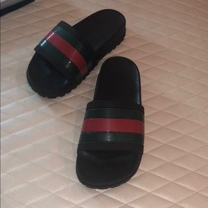 SOLD ON OFFERUP! Gucci flip flops